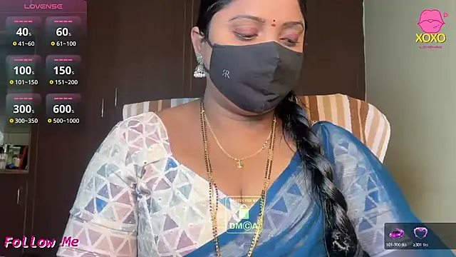 Snapshot of vani-09 chatting on February 8, 2026, 10:07 am vani-09 online show from February 8, 2026, 10:07 am