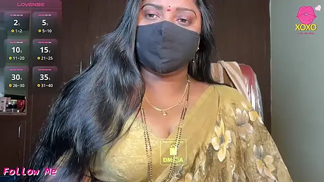 Snapshot of vani-09 chatting on February 17, 2026, 10:45 am vani-09 online show from February 17, 2026, 10:45 am