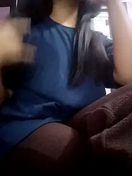 Snapshot of Harpreet_49 chatting on December 15, 2024, 6:18 am Harpreet 49 online show from December 15, 2024, 6:18 am