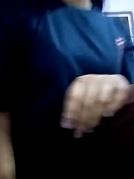 Snapshot of Harpreet_49 chatting on December 29, 2024, 6:14 am Harpreet 49 online show from December 29, 2024, 6:14 am