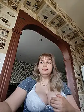 Snapshot of Lady_nice_cat chatting on June 5, 2026, 3:13 am Lady nice cat online show from June 5, 2026, 3:13 am