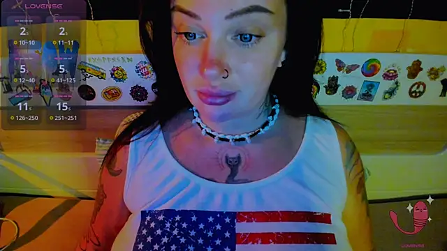 EllieOz online show from November 15, 2025, 3:30 pm