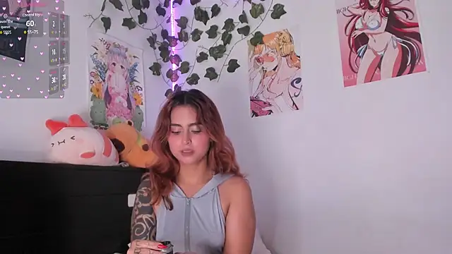 Snapshot of Violette-Ramirez01 chatting on December 22, 2024, 3:22 pm Violette-Ramirez01 online show from December 22, 2024, 3:22 pm