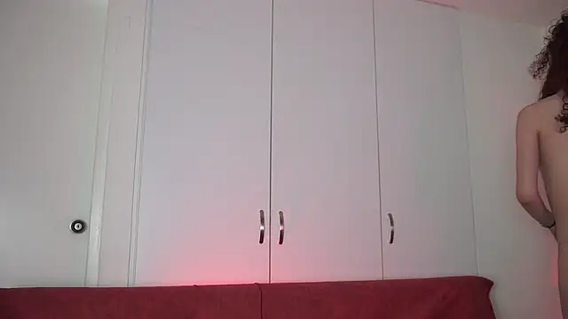 roselinedior online show from April 12, 2026, 2:55 pm