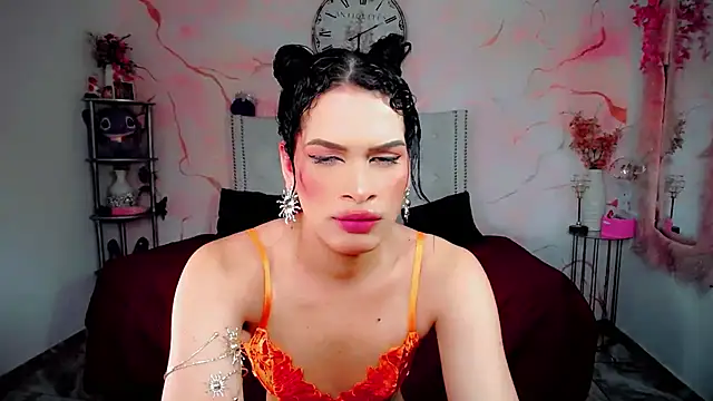 maria camilacms online show from April 30, 2026, 8:57 pm