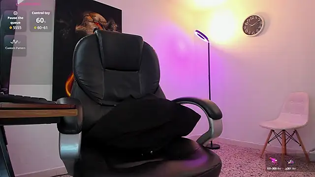 Nicolas Fellener online show from October 3, 2025, 4:09 am