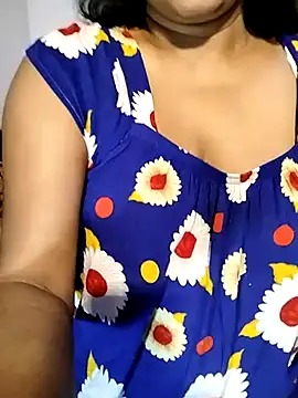 Snapshot of Quite_Malsha chatting on March 10, 2025, 6:27 am Quite Malsha online show from March 10, 2025, 6:27 am