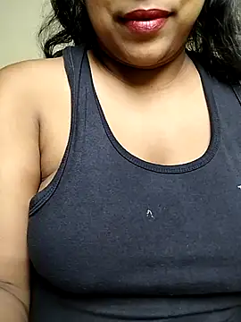 Snapshot of Quite_Malsha chatting on July 18, 2026, 4:00 pm Quite Malsha online show from July 18, 2026, 4:00 pm