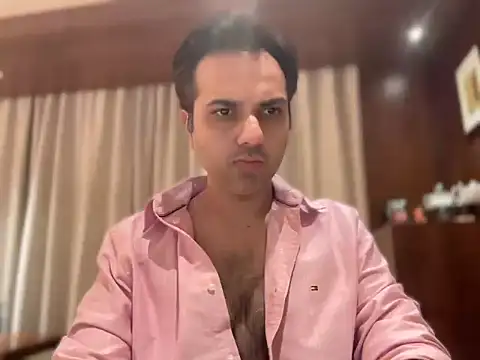 immog727 online show from April 13, 2026, 6:02 pm