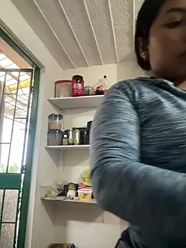 emmyjhonson07 online show from February 25, 2026, 12:59 pm