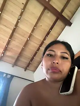 emmyjhonson07 online show from June 8, 2026, 1:22 pm