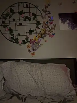  Neeka  online show from March 23, 2026, 3:32 am