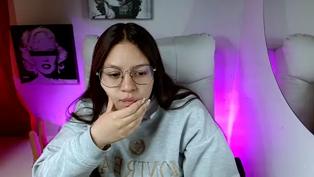 SamanthaRoldaan online show from February 20, 2026, 3:01 pm