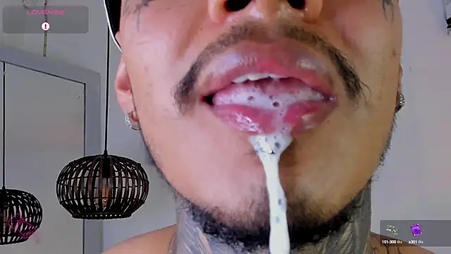 Snapshot of JordanSmiith_ chatting on February 13, 2025, 2:12 am JordanSmiith online show from February 13, 2025, 2:12 am