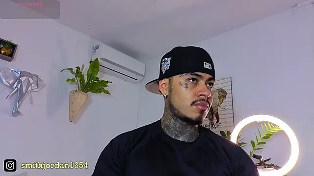 Snapshot of JordanSmiith_ chatting on October 3, 2025, 8:50 pm JordanSmiith online show from October 3, 2025, 8:50 pm