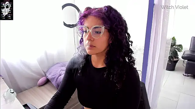 witchviolet online show from January 31, 2025, 9:16 pm