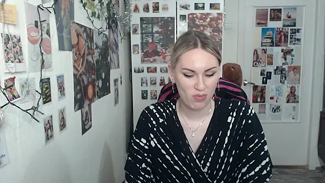 Snapshot of CapriScorpion chatting on January 9, 2025, 1:56 pm CapriScorpion online show from January 9, 2025, 1:56 pm