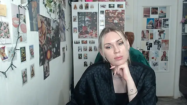 Snapshot of CapriScorpion chatting on January 31, 2025, 5:42 pm CapriScorpion online show from January 31, 2025, 5:42 pm