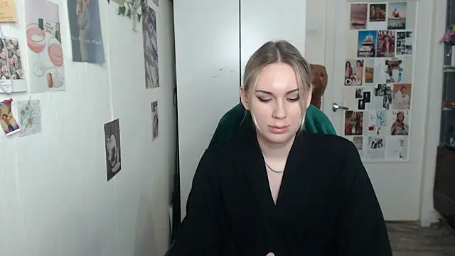 Snapshot of CapriScorpion chatting on February 4, 2025, 3:15 pm CapriScorpion online show from February 4, 2025, 3:15 pm