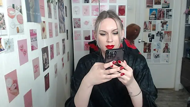 Snapshot of CapriScorpion chatting on February 14, 2025, 1:51 pm CapriScorpion online show from February 14, 2025, 1:51 pm