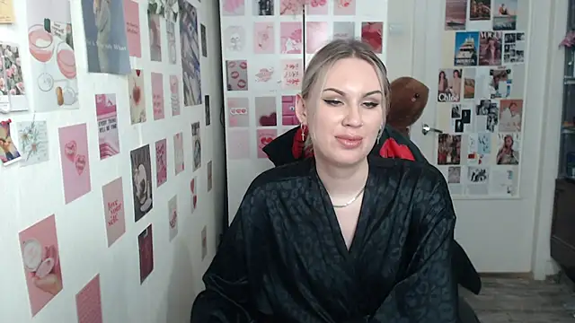 Snapshot of CapriScorpion chatting on February 14, 2025, 5:14 pm CapriScorpion online show from February 14, 2025, 5:14 pm