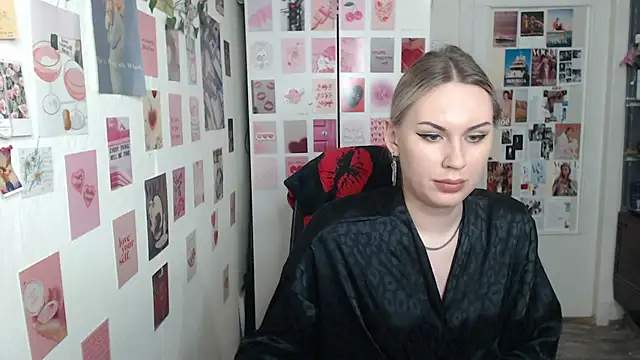 Snapshot of CapriScorpion chatting on February 15, 2025, 2:33 pm CapriScorpion online show from February 15, 2025, 2:33 pm