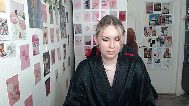 Snapshot of CapriScorpion chatting on February 18, 2025, 1:44 pm CapriScorpion online show from February 18, 2025, 1:44 pm