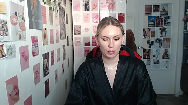 Snapshot of CapriScorpion chatting on February 19, 2025, 2:23 pm CapriScorpion online show from February 19, 2025, 2:23 pm