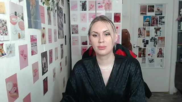 Snapshot of CapriScorpion chatting on February 19, 2025, 5:27 pm CapriScorpion online show from February 19, 2025, 5:27 pm