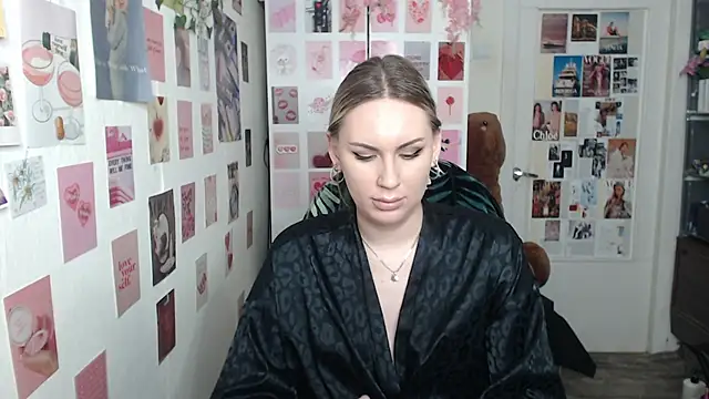 Snapshot of CapriScorpion chatting on March 18, 2025, 11:52 am CapriScorpion online show from March 18, 2025, 11:52 am