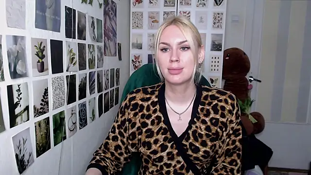 CapriScorpion online show from May 4, 2026, 12:56 pm