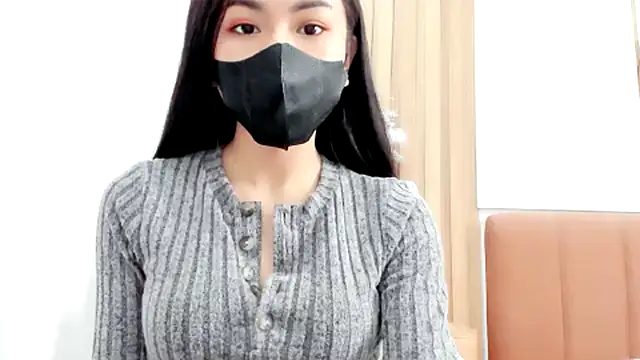 Lita-Julia online show from February 15, 2025, 8:11 am