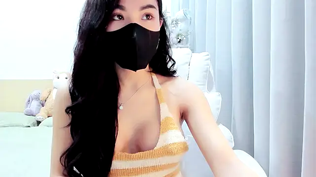 Lita-Julia online show from February 26, 2026, 6:29 pm