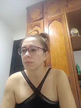 mademonsexy online show from June 18, 2026, 4:24 am