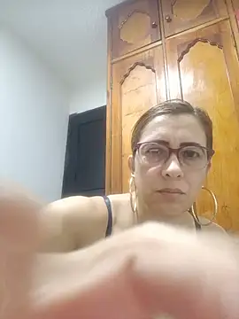 mademonsexy online show from July 3, 2026, 2:51 am
