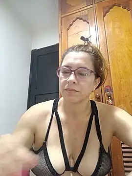 mademonsexy online show from July 4, 2026, 12:50 am