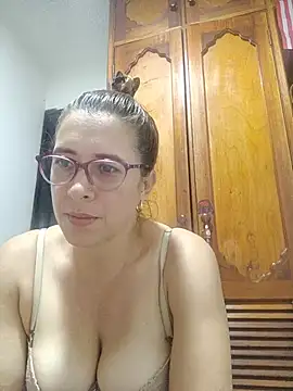 mademonsexy online show from July 9, 2026, 3:43 am