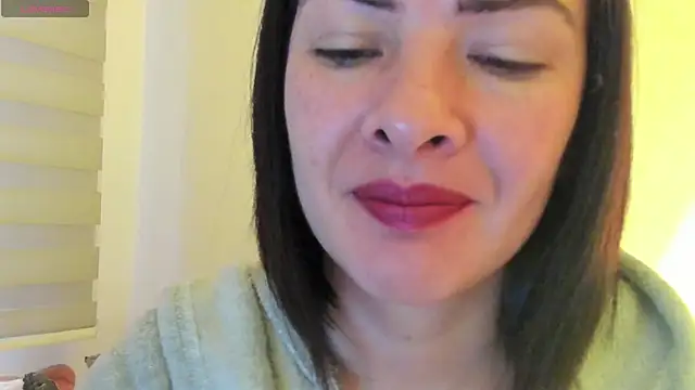 queen fetish online show from September 22, 2025, 10:39 am