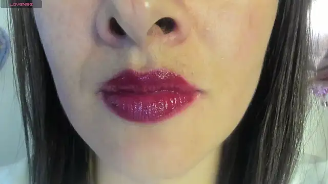 Snapshot of queen_fetish chatting on June 12, 2026, 10:41 pm queen fetish online show from June 12, 2026, 10:41 pm