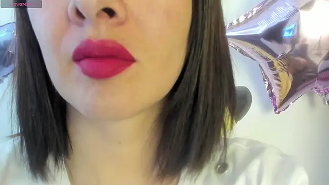 Snapshot of queen_fetish chatting on June 13, 2026, 4:49 pm queen fetish online show from June 13, 2026, 4:49 pm