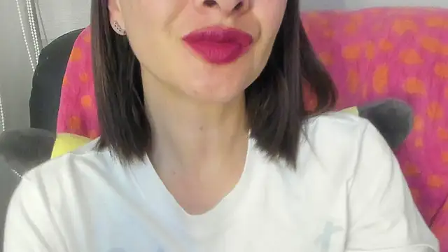 Snapshot of queen_fetish chatting on July 1, 2026, 9:55 am queen fetish online show from July 1, 2026, 9:55 am