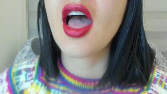Snapshot of queen_fetish chatting on August 4, 2026, 10:29 am queen fetish online show from August 4, 2026, 10:29 am