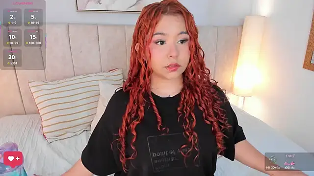 Atenea cuteee online show from April 28, 2026, 7:19 pm