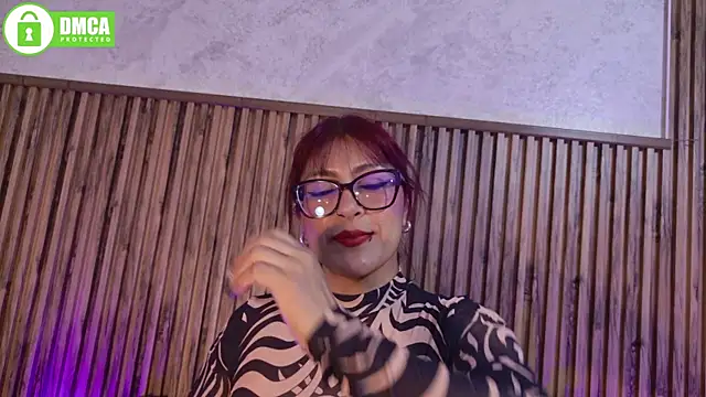 Snapshot of evelynjohnsoon chatting on June 11, 2026, 5:55 pm evelynjohnsoon online show from June 11, 2026, 5:55 pm