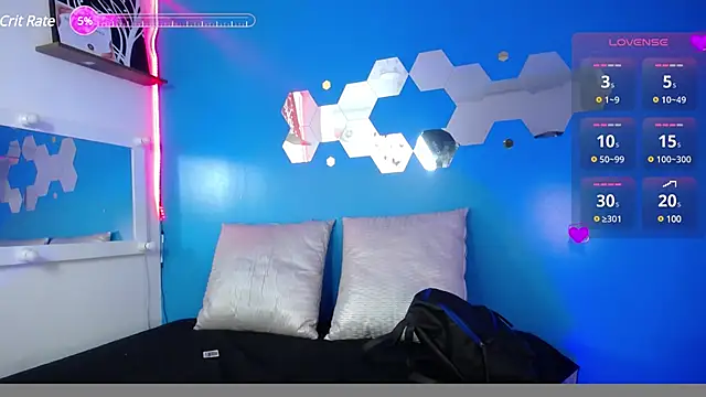 Snapshot of CarolRodriguez_ chatting on January 17, 2025, 1:24 pm CarolRodriguez online show from January 17, 2025, 1:24 pm