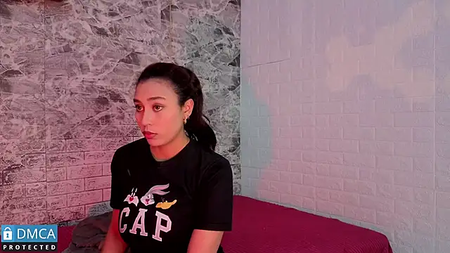 Snapshot of CarolRodriguez_ chatting on November 19, 2025, 5:13 pm CarolRodriguez online show from November 19, 2025, 5:13 pm