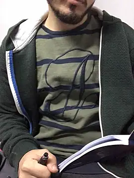 Snapshot of Arabian-B chatting on February 13, 2025, 4:28 pm Arabian-B online show from February 13, 2025, 4:28 pm