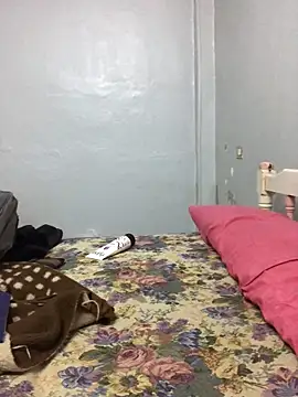 Snapshot of Arabian-B chatting on February 25, 2025, 12:24 pm Arabian-B online show from February 25, 2025, 12:24 pm