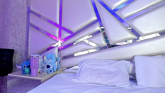 Snapshot of Miia002 chatting on October 3, 2025, 3:14 am Miia002 online show from October 3, 2025, 3:14 am