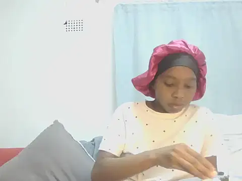 Sexxybella27 online show from November 29, 2025, 11:08 pm